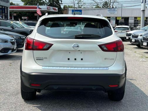 2019 Nissan Rogue Sport SV