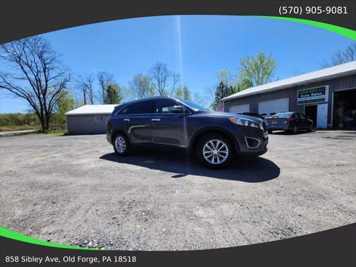 2017 Kia Sorento LX