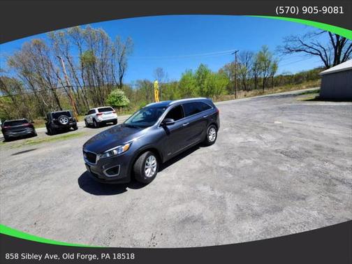 2017 Kia Sorento LX