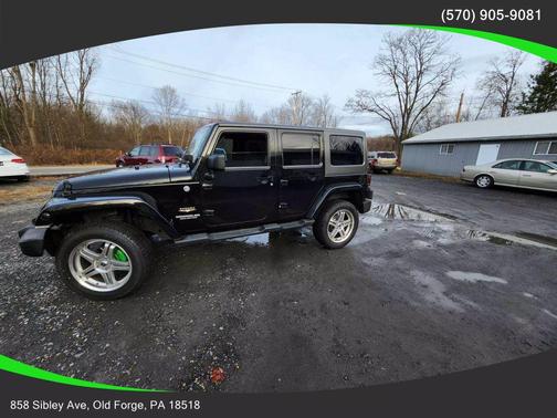 2013 Jeep Wrangler Unlimited Sahara