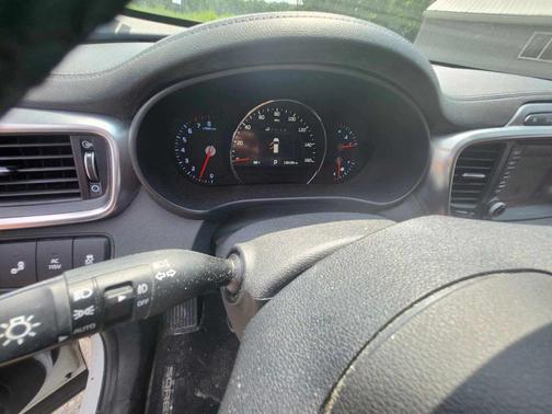 2017 Kia Sorento SX