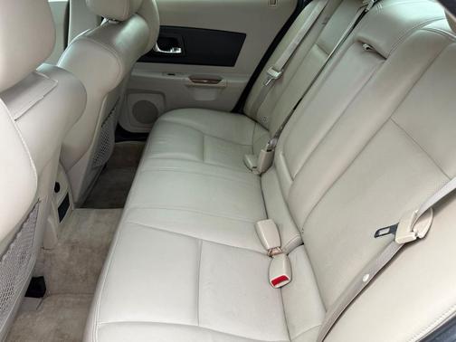 2004 Cadillac CTS Base