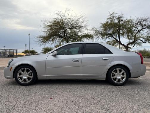 2004 Cadillac CTS Base