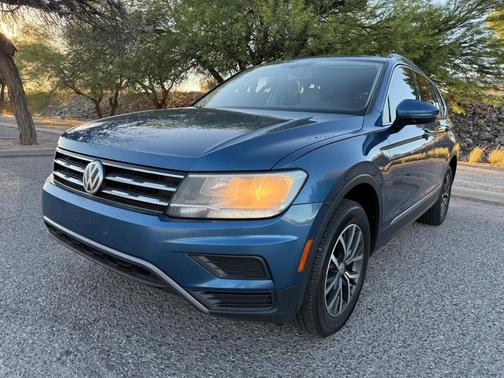 Blue 2020 Volkswagen Tiguan 2.0T SE