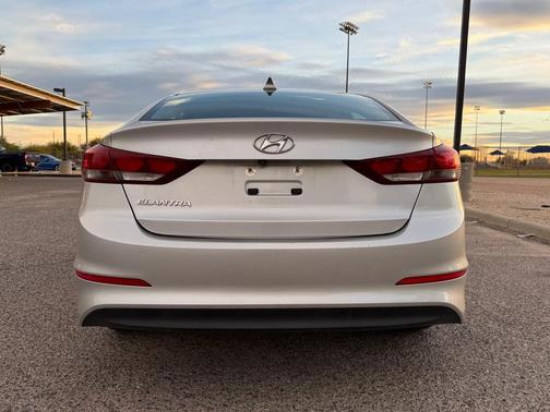 2018 Hyundai ELANTRA Limited