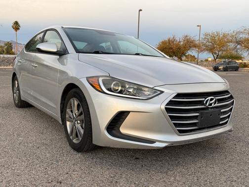 2018 Hyundai ELANTRA Limited