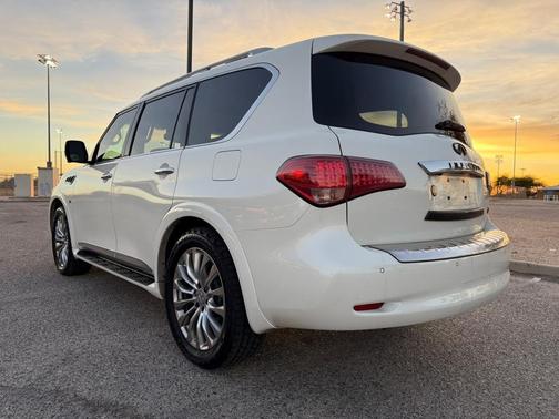 2015 INFINITI QX80 Base