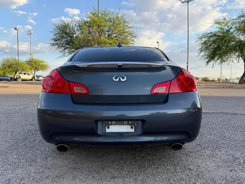 Platinum Graphite 2009 INFINITI G37 Journey