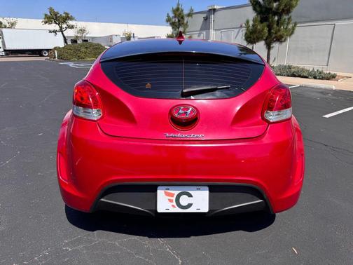 2016 Hyundai Veloster Base
