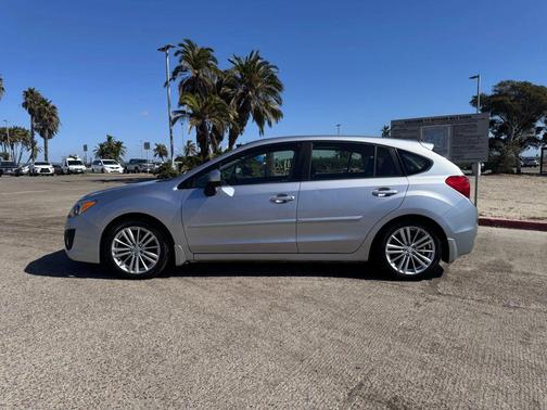 2012 Subaru Impreza 2.0i Premium