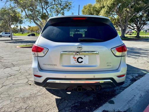 2013 Nissan Pathfinder SL