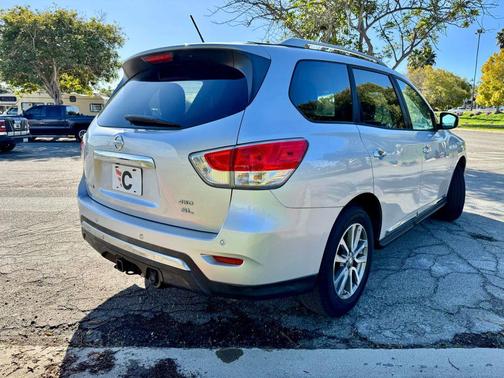 2013 Nissan Pathfinder SL