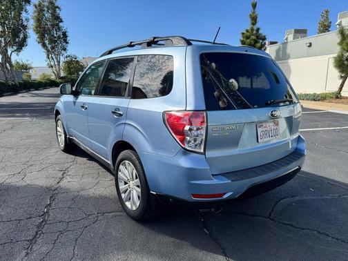 2011 Subaru Forester 2.5 X Limited