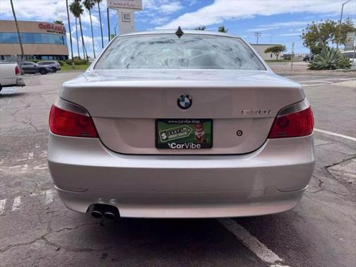 2004 BMW 530 530i Sedan 4D