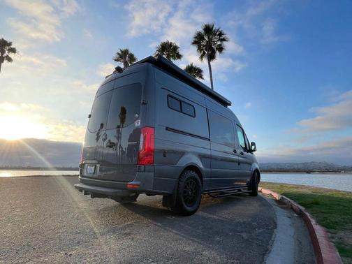 2021 Mercedes-Benz Sprinter 2500 Standard Roof