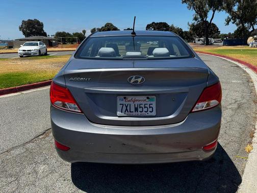 2017 Hyundai Accent Value Edition