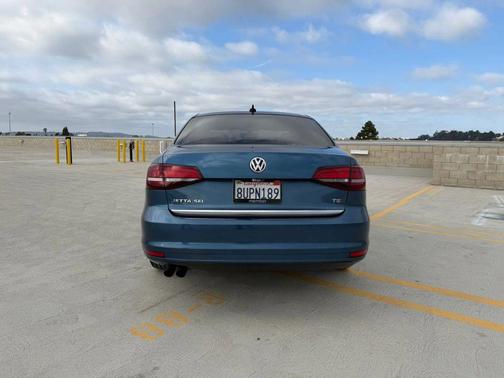 2017 Volkswagen Jetta 1.8T SEL