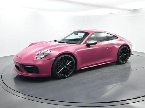 Ruby 2024 Porsche 911 Carrera T