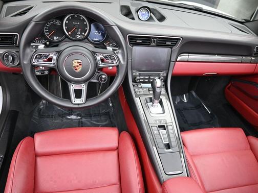 2019 Porsche 911 Turbo S
