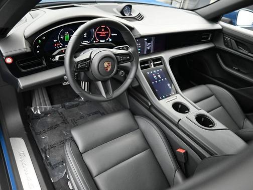 2025 Porsche Taycan 4S