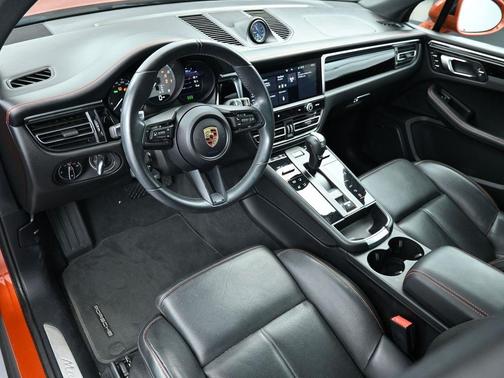 2024 Porsche Macan S