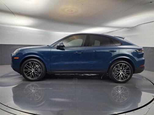 2024 Porsche Cayenne AWD