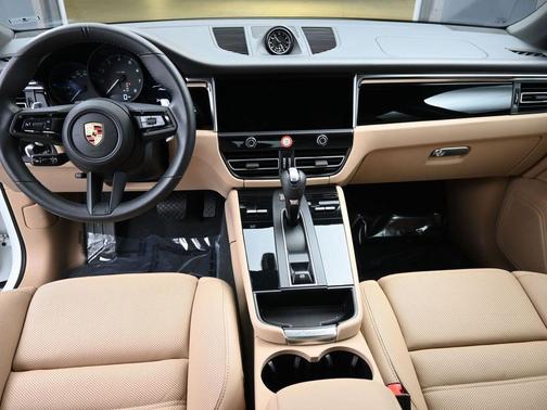 2024 Porsche Macan