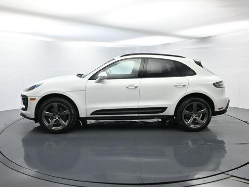 2024 Porsche Macan