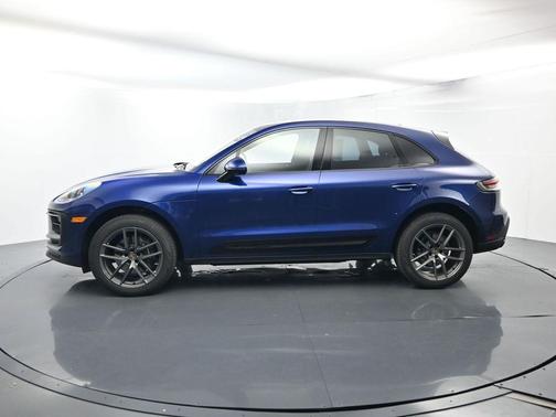 2025 Porsche Macan T