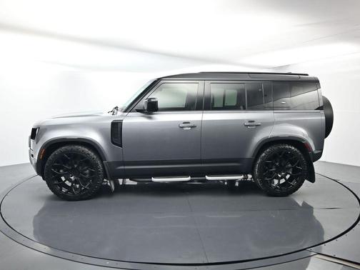 2023 Land Rover Defender 110 S