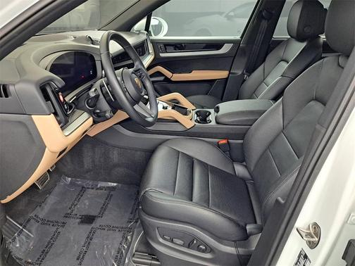 2024 Porsche Cayenne S