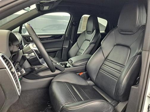 2021 Porsche Cayenne AWD