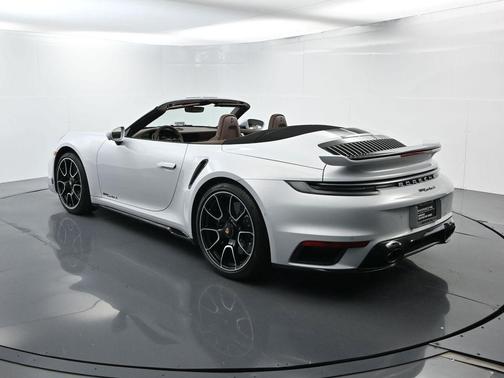 2025 Porsche 911 Turbo S