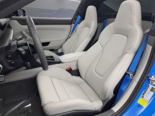 2024 Porsche 911 Targa 4 GTS
