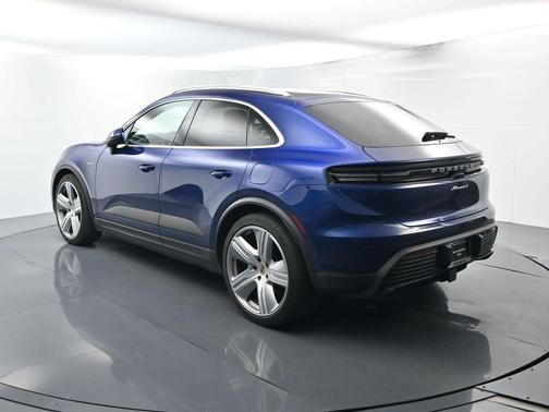 2024 Porsche Macan 4