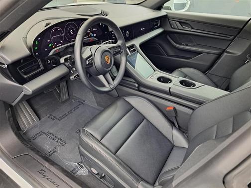 2022 Porsche Taycan Base