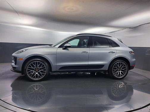 2020 Porsche Macan Base