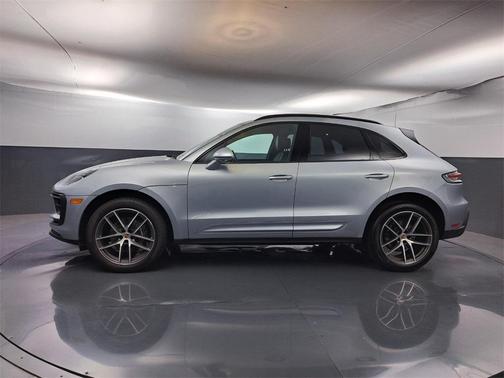 2023 Porsche Macan