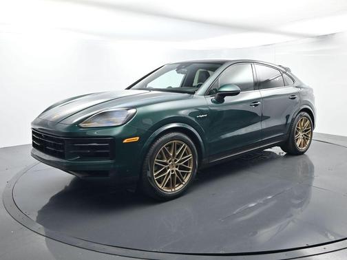 PAINT TO SAMPLE 2025 Porsche Cayenne S