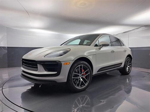 2022 Porsche Macan S