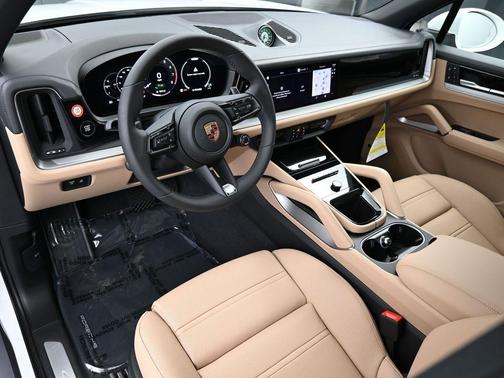 2026 Porsche Cayenne AWD