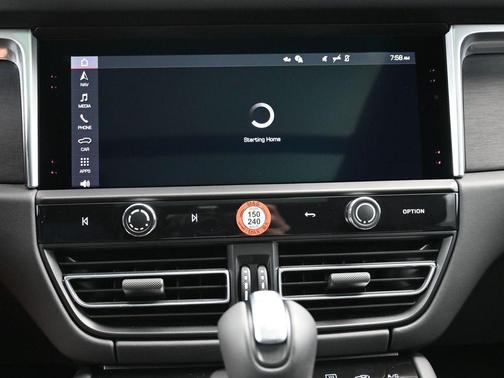 2025 Porsche Macan GTS