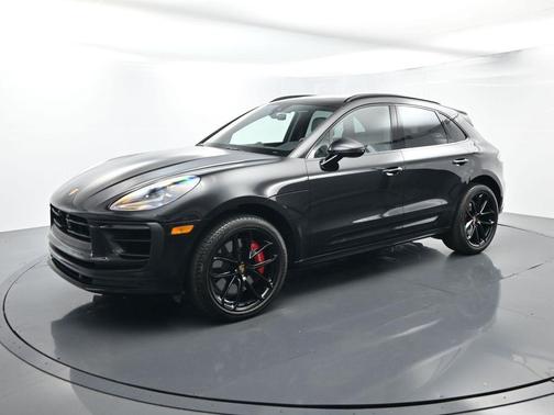 2025 Porsche Macan GTS