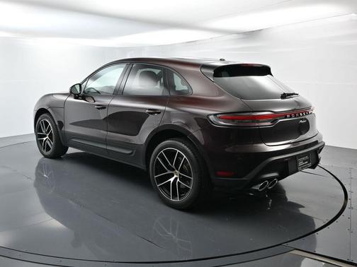 2024 Porsche Macan T