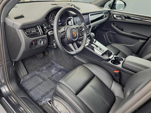 2024 Porsche Macan