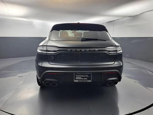 2024 Porsche Macan