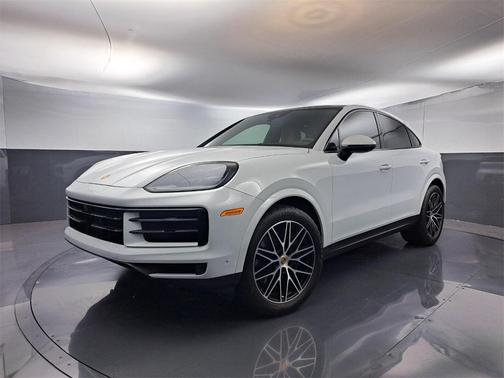 2024 Porsche Cayenne AWD