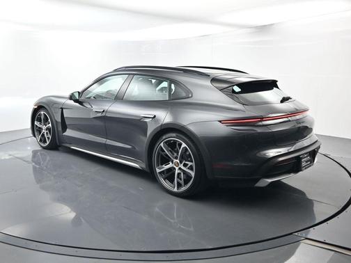2024 Porsche Taycan 4