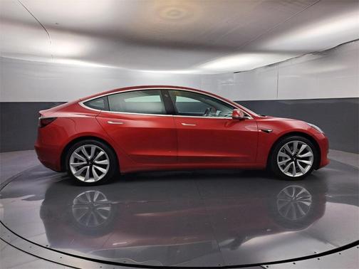 2020 Tesla Model 3 Long Range
