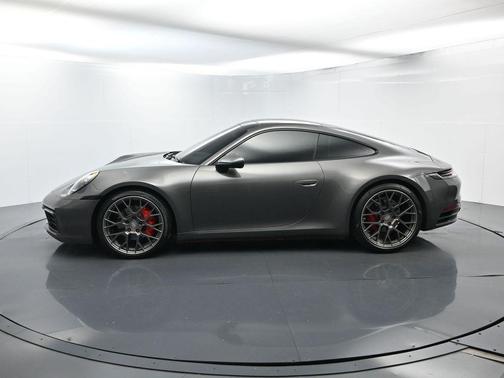 2021 Porsche 911 Carrera